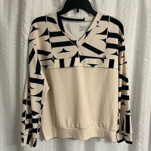 Size small long sleeve top